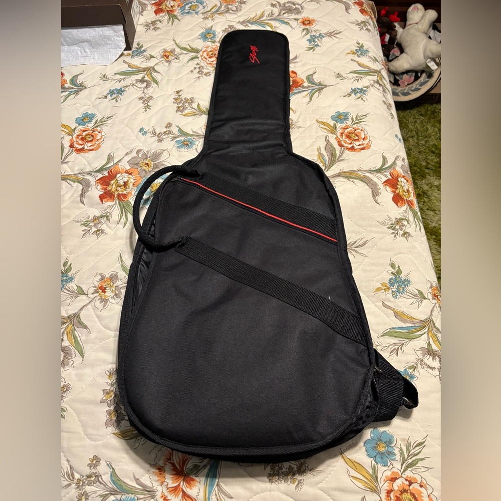 Stagg cushioned guitar case, backpack